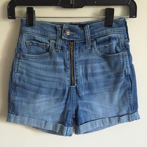HOLLISTER Ultra High-Rise Shorts 3"